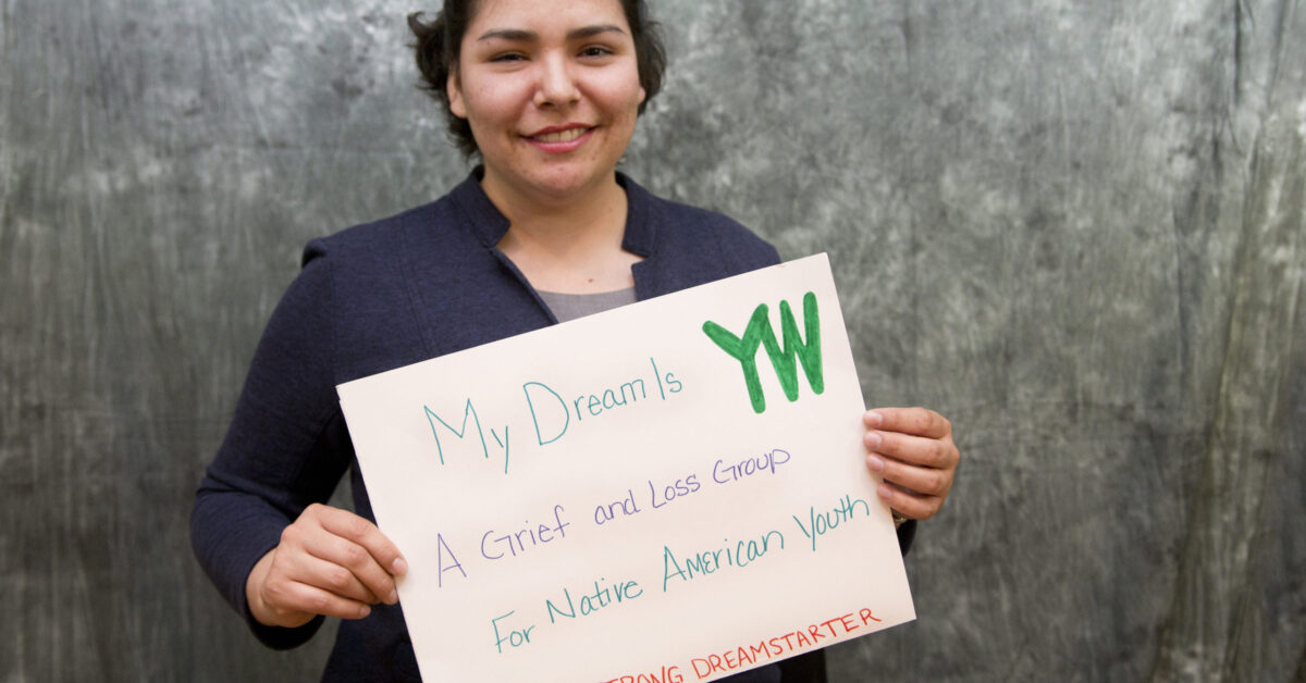 15_DS_SamanthaYellowFat_Sign_1